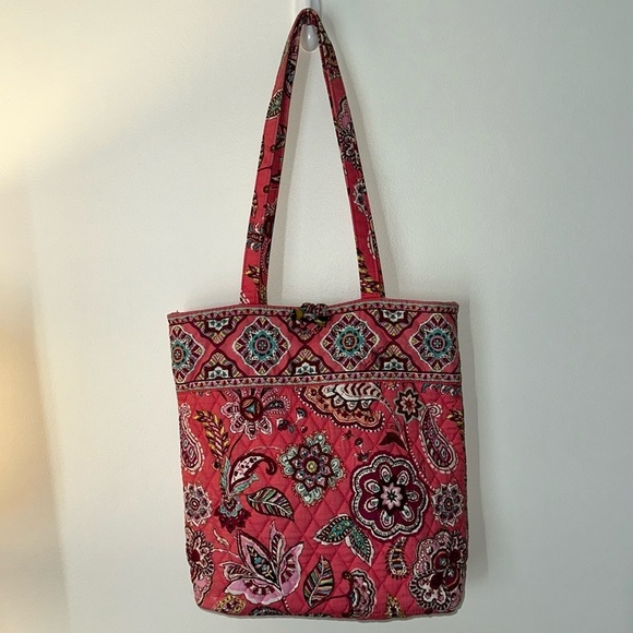 Vera Bradley Call Me Coral Large Tote with Toggle Closure - Picture 1 of 12
